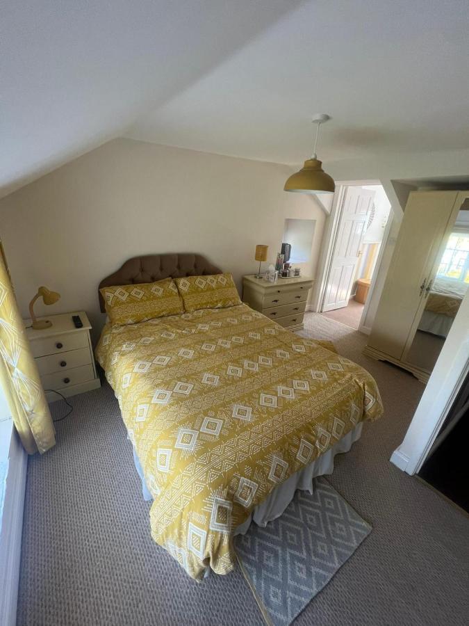 Bed and Breakfast Broadmoor Farm Kilgetty Экстерьер фото