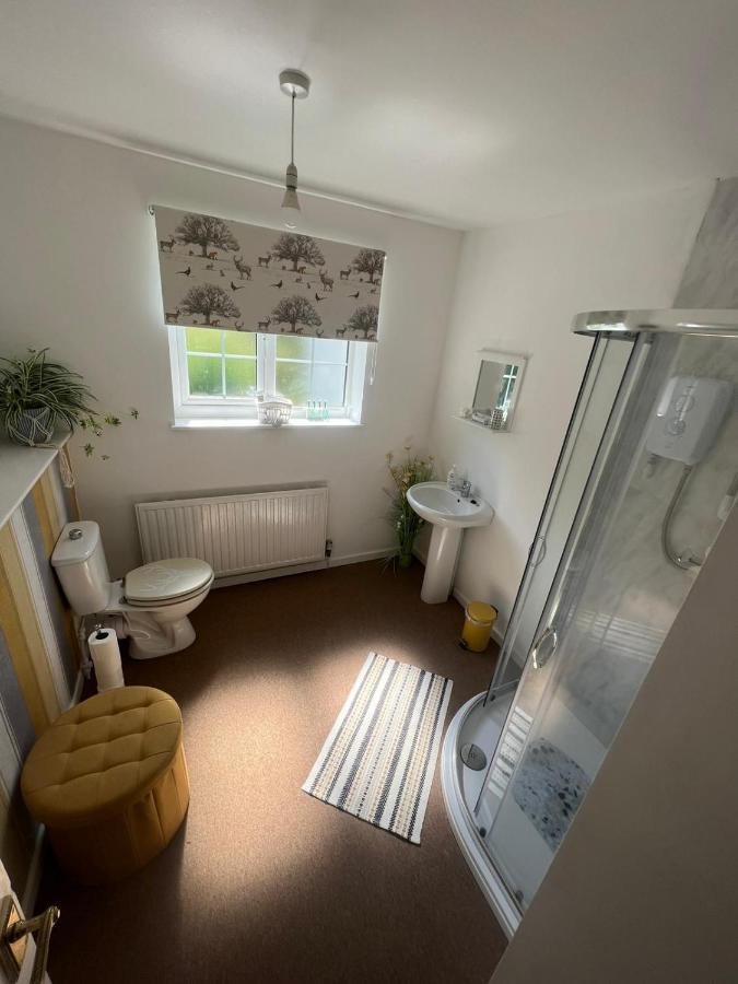 Bed and Breakfast Broadmoor Farm Kilgetty Экстерьер фото