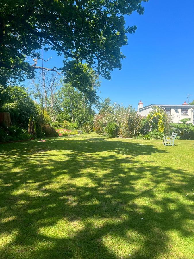 Bed and Breakfast Broadmoor Farm Kilgetty Экстерьер фото