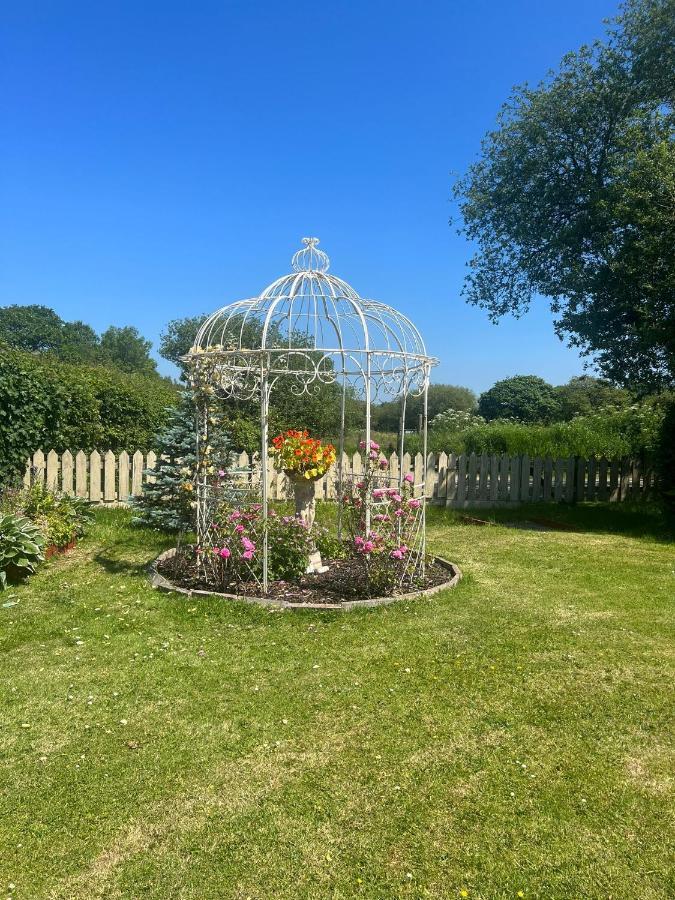 Bed and Breakfast Broadmoor Farm Kilgetty Экстерьер фото